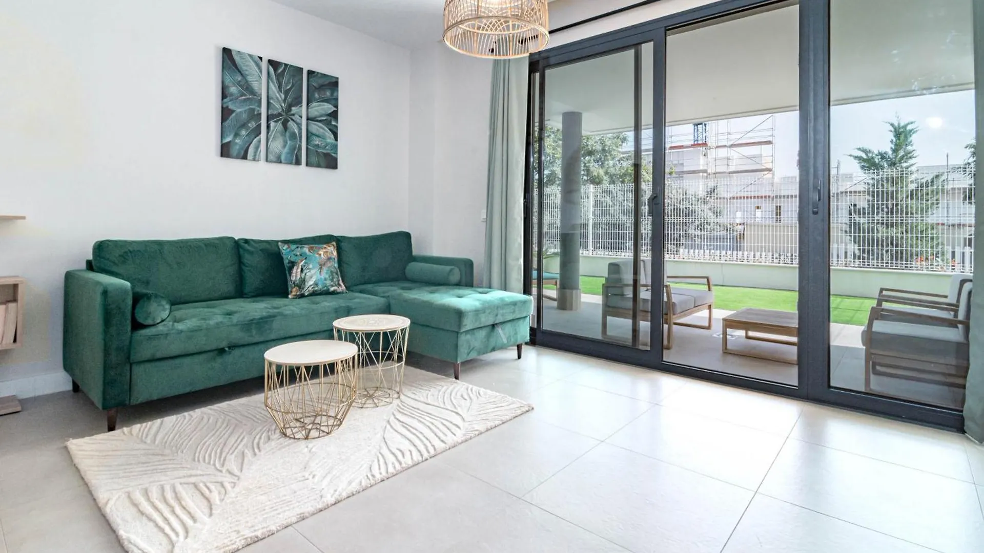 Lme2Ba - Cozy Ground Floor, Flat In Luxury Resort Estepona Apartment